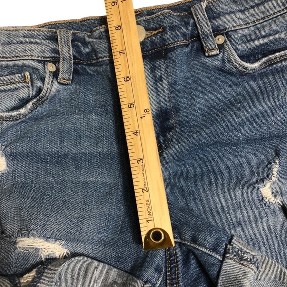 Blank NYC The Fulton Denim Jean Shorts Sz 26 Ripped Mid-rise Cuffed Raw Hem Blue - Picture 7 of 10